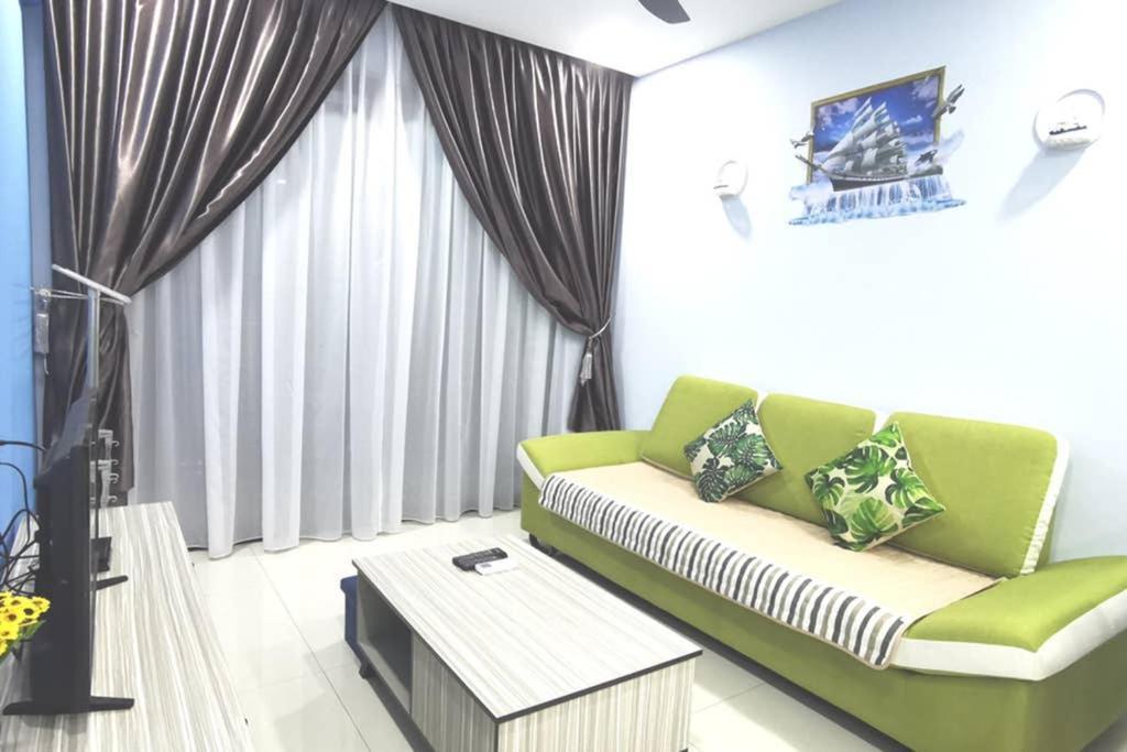 Cozy Blue N Relaxing Ocean Sweet Home@Central Park Johor Bahru Esterno foto